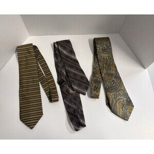 Mix Men’s Neck Tie Lot Mixed Patterns Lot of 3 Mixed Labels